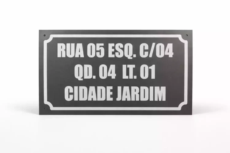 Placa de Endereço Padrão Equatorial e Saneago – Residencial